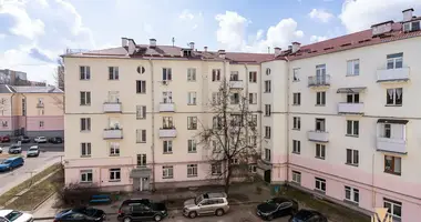 Apartamento 3 habitaciones en Minsk, Bielorrusia