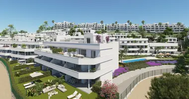 3 bedroom apartment in Estepona, Spain