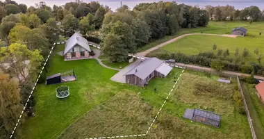 5 room house in Saulkrasti, Latvia