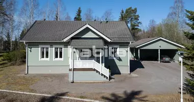 Casa 5 habitaciones en Pukkila, Finlandia