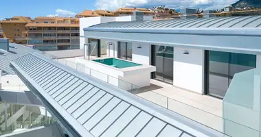 3 bedroom apartment in Fuengirola, Spain