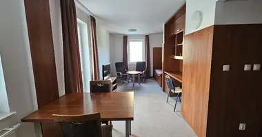 Квартира 1 комната в Варшава, Польша