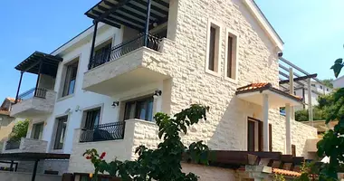 Casa 4 habitaciones en Krasici, Montenegro