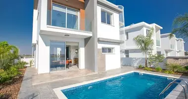 Villa 4 Zimmer mit Schwimmbad in Protaras, Cyprus