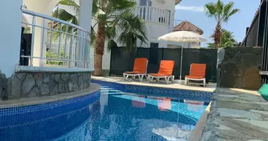 Villa 4 rooms with Swimming pool, with Меблированная in Alanya, Turkey