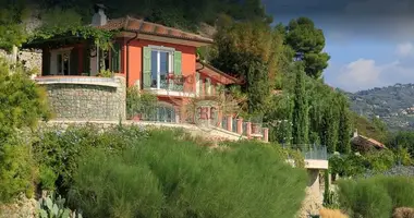 Villa 6 Zimmer in Bordighera, Italien