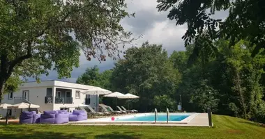 Villa in Burici, Kroatien