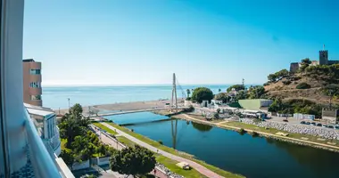 Квартира 4 спальни в Фуэнхирола, Испания