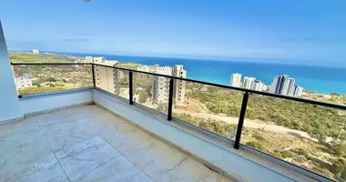 Apartamento 5 habitaciones en Mezitli, Turquía