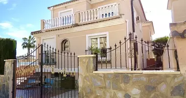 Villa 3 chambres avec Meublesd, avec Climatiseur, avec Terrasse dans Torrevieja, Espagne