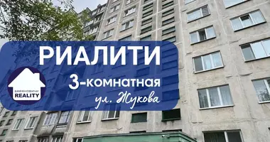 Apartamento 3 habitaciones en Baránavichi, Bielorrusia