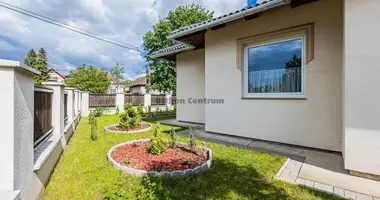 3 room house in Dunakeszi, Hungary