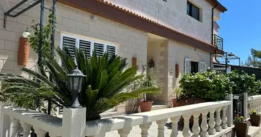 Дом 5 спален в Kato Mylos, Кипр