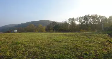 Grundstück in Tarian, Ungarn