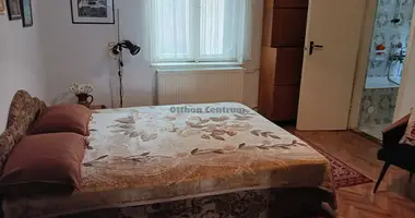 Дом 3 комнаты в Венгрия