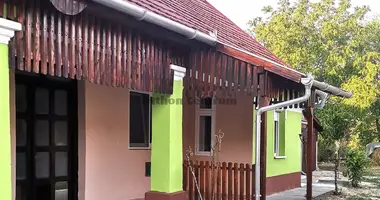 2 room house in Tiszacsege, Hungary