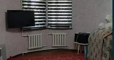 Квартира 1 комната с балконом, с c ремонтом в Бешкурган, Узбекистан