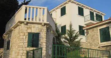 Villa 3 bedrooms in All countries