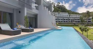Apartamento independiente Piso independiente con Vistas al mar, con Vista a la montaña, con Jacuzzi en Phuket, Tailandia