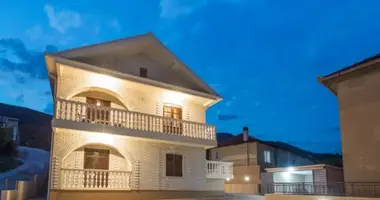 Casa 5 habitaciones en denovici, Montenegro