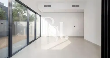 Adosado Adosado 3 habitaciones con Balcón, con Seguridad, con Gimnasio en Sharjah, Emiratos Árabes Unidos