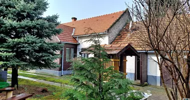 Dom 3 pokoi w Gyulakeszi, Węgry