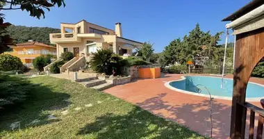 Villa en Nea Peramos, Grecia