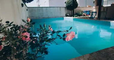 Hôtel 274 m² dans Krimovice, Monténégro