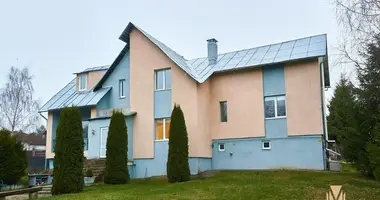 Chalet dans Bialarucki siel ski Saviet, Biélorussie