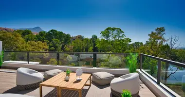 3 bedroom apartment in San Pedro Alcantara, Spain