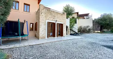 Casa 3 habitaciones en Kouklia, Chipre
