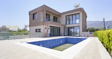 Villa 4 bedrooms in Girne (Kyrenia) District, Northern Cyprus