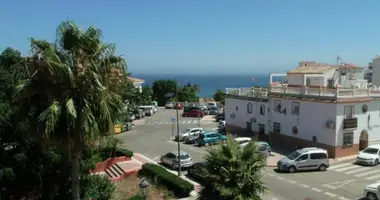 Квартира 3 спальни в Estepona, Испания