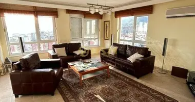 2 bedroom apartment in Alanya, Turkey