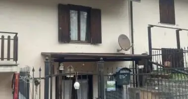 Townhouse 6 rooms in Terni, Italy