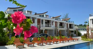 Villa 3 chambres avec Au bord de la mer dans Phuket, Thaïlande