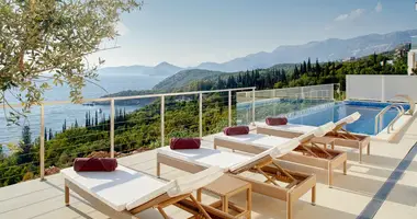 Villa 4 Zimmer mit Parkplatz, mit Balkon, mit Klimaanlage in Sustas, Montenegro