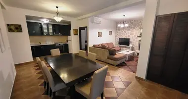 Apartamento 3 habitaciones en Kostanjica, Montenegro