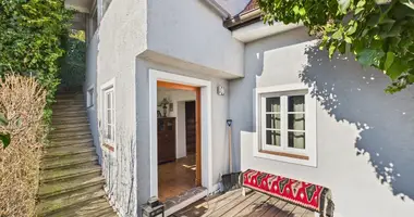 4 room house in Vienna, Austria