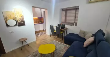 Mieszkanie 2 pokoi w Tirana, Albania