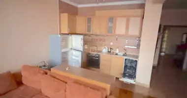Apartamento 3 habitaciones en Montenegro