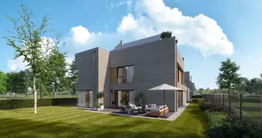 5 bedroom house in Warsaw, Poland