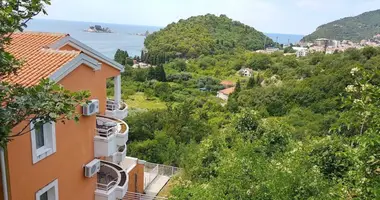 Hôtel 830 m² dans Petrovac, Monténégro