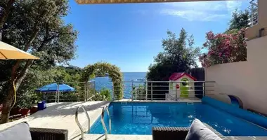 Villa  mit Parkplatz, mit Möbliert, mit Klimaanlage in Kunje, Montenegro