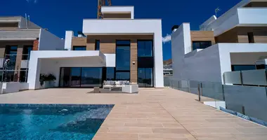 4 bedroom house in Finestrat, Spain