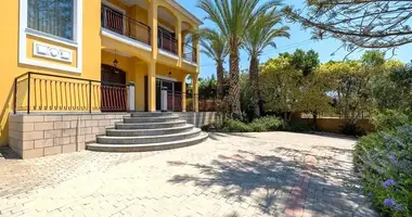 Casa 4 habitaciones en Mouttagiaka, Chipre