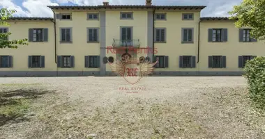 Commercial property 7 000 m² in San Giovanni Valdarno, Italy