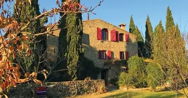 Villa 7 bedrooms in Besalu, Spain
