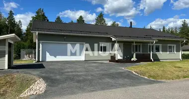 Haus 6 zimmer in Kouvolan seutukunta, Finnland