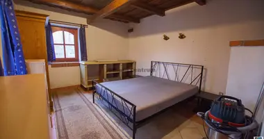 2 room house in Szabadszallas, Hungary